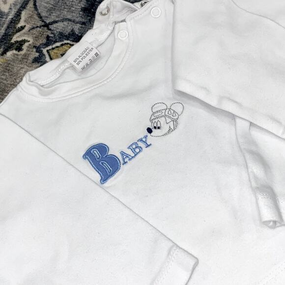 Matching Mickey Mouse shirts - Picture 3 of 6